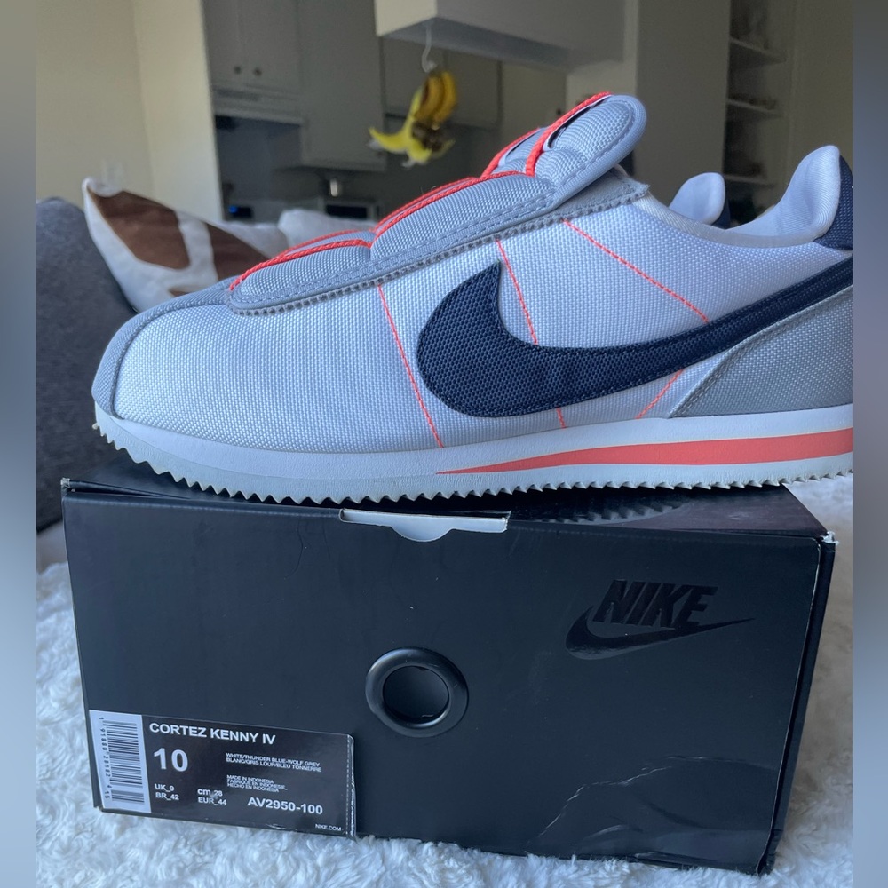 Nike Cortez Kenny IV (Kendrick Lamar) - Picture 4 of 12